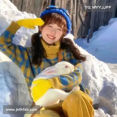 强燕颖